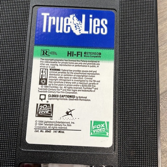 Vintage True Lies VHS Movie Arnold Schwarzenegger Bundle 2 For $20 Listi… - Picture 2 of 7